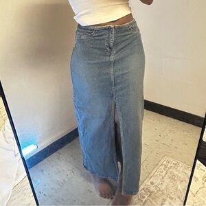 Low-Mid Waisted Denim Maxi Skirt